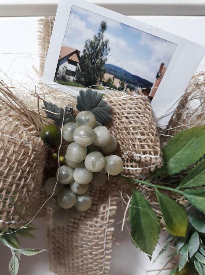 Niewinne Domki - Burgundia Żywiec Eksteriør billede